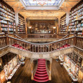 Wat is het verschil tussen een encyclopedie en Wikipedia?