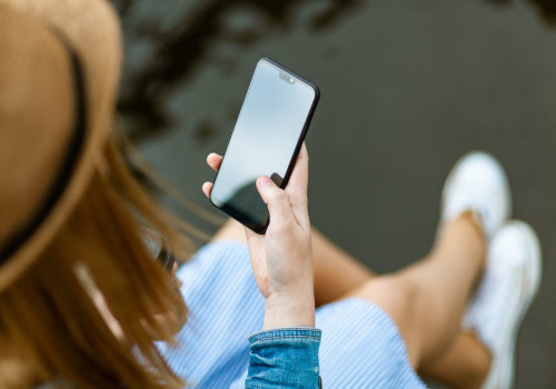 Wat betekent het als je telefoon uit zichzelf apps opent?