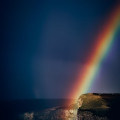 Hoe ontstaat een regenboog en waarom heeft het zeven kleuren?