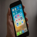 Wat zijn de verschillen tussen Instagram en Facebook?